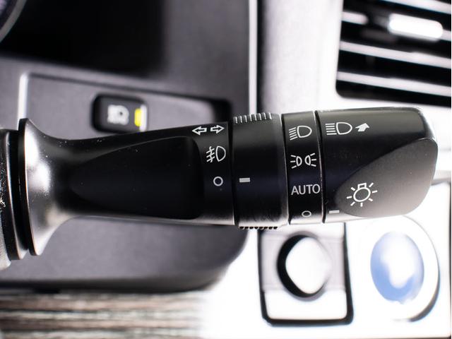 クラウンハイブリッド アスリートS J-フロンティアリミテッド 後期型(特別仕様車)(オプション18インチアルミ)(フルエアロ)(トヨタセーフティセンス)(点検記録簿6枚)衝突軽減ブレーキ 踏み間違い防止機能 車線逸脱抑制LDA レーダークルーズ 専用内外装(38枚目)