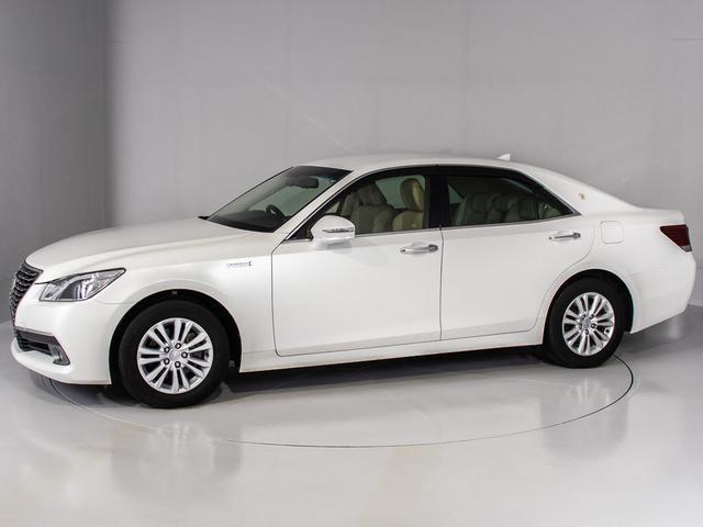 クラウンハイブリッド ロイヤルサルーンＧ　（フラクセン本革シート）（クリアランスソナー）アダプティブハイビーム　Ｂｌｕｔｏｏｔｈ対応　レギュラーガソリン仕様　シートメモリー　エアシート　シート＆ステアリングヒーター　レギュラーガソリン仕様（12枚目）