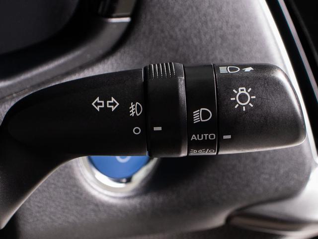 クラウンハイブリッド ＲＳアドバンス　後期型（サンルーフ）（リヤコンフォートＰＫＧ）（モデリスタ１９インチＡＷ）（黒本革シート）（フルエアロ）（パノラミックビューモニター）セーフティセンス　シーケンシャルウィンカー　デジタルインナーミラー（50枚目）