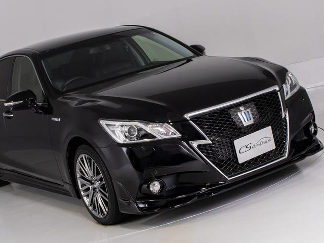 クラウンハイブリッド アスリートG (禁煙車)(黒本革シート)(オプション18インチアルミ)(フルエアロ)(衝突軽減ブレーキ)(踏み間違い防止機能)レーダークルーズ アダプティブハイビーム シートメモリー Bluetooth対応(5枚目)