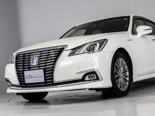 クラウンハイブリッド ロイヤルサルーンG 後期型(禁煙車)(オプション17インチアルミ)(衝突軽減ブレーキ)(踏み間違い防止機能)レーダークルーズ イージークローザー 後席VIP シートメモリー アダプティブハイビーム Bluetooth対応(21枚目)