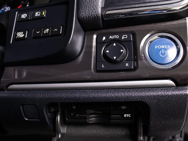 クラウンハイブリッド アスリートG (ワンオーナー)(黒本革シート)(オプション18インチアルミ)(フルエアロ)アダプティブハイビーム Bluetooth対応 レギュラーガソリン仕様 エアシート&シートヒーター シートメモリー HDD(38枚目)