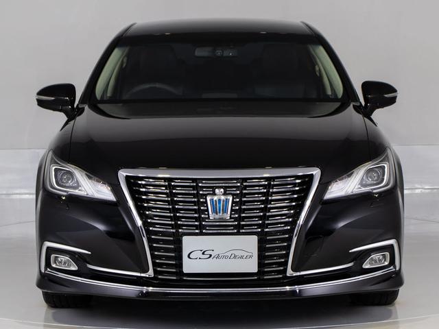 クラウンハイブリッド ロイヤルサルーンＧ　後期型／黒本革／ＢＳＭ／オプション１７ＡＷ／Ｓヒータ／レギュラーガソリン対応モデル／クルーズコントロール／電動パワーシート／ステアリングヒーター／ＬＥＤヘッドライト（11枚目）