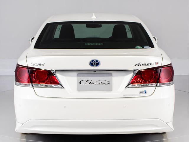クラウンハイブリッド アスリートＧ　（禁煙車）（プレミアムサウンド）（黒本革シート）（オプション１８インチアルミ）（フルエアロ）（パノラミックビュー）（衝突軽減ブレーキ）（踏み間違い防止機能）レーダークルーズ　アダプティブハイビーム（17枚目）