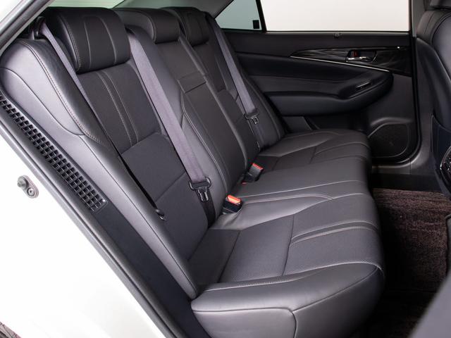 クラウンハイブリッド アスリートＧ　（禁煙車）（プレミアムサウンド）（黒本革シート）（オプション１８インチアルミ）（フルエアロ）（パノラミックビュー）（衝突軽減ブレーキ）（踏み間違い防止機能）レーダークルーズ　アダプティブハイビーム（36枚目）