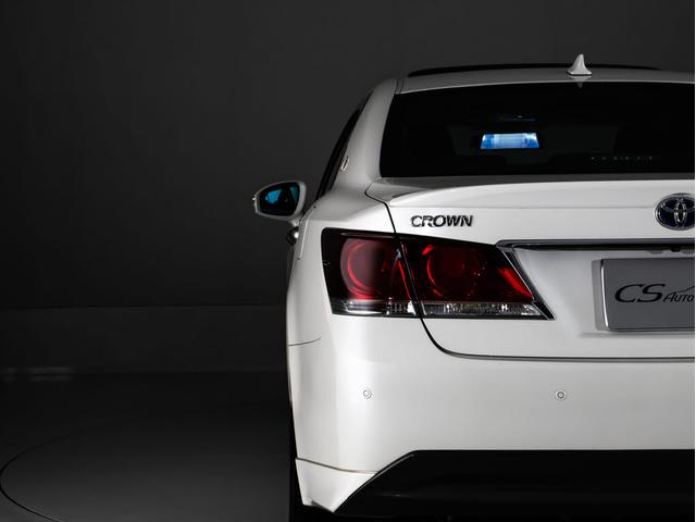 クラウンハイブリッド アスリートＧ　（サンルーフ）（禁煙）（黒革）（ＯＰ１８ＡＷ）衝突軽減／踏み間違い防止機能アドバンストパッケージ／アダプティブハイビーム／プリクラッシュ／クリアランスソナー／レギュラーガソリン仕様／黒本革シート（24枚目）