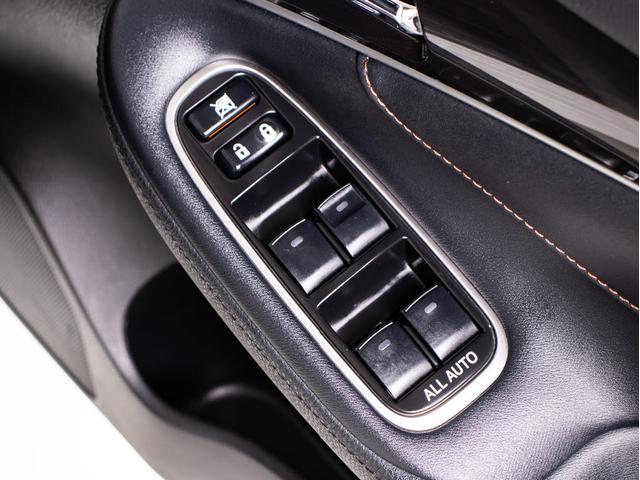 クラウンハイブリッド アスリートＧ　（サンルーフ）（禁煙）（黒革）（ＯＰ１８ＡＷ）衝突軽減／踏み間違い防止機能アドバンストパッケージ／アダプティブハイビーム／プリクラッシュ／クリアランスソナー／レギュラーガソリン仕様／黒本革シート（39枚目）