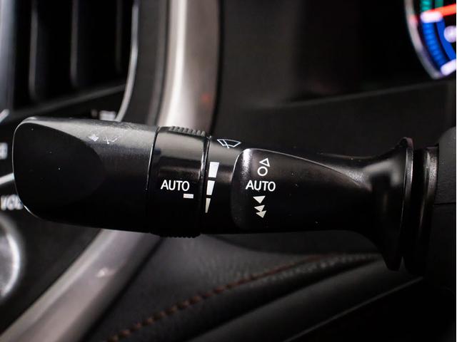 クラウンハイブリッド アスリートＧ　（サンルーフ）（禁煙）（黒革）（ＯＰ１８ＡＷ）衝突軽減／踏み間違い防止機能アドバンストパッケージ／アダプティブハイビーム／プリクラッシュ／クリアランスソナー／レギュラーガソリン仕様／黒本革シート（42枚目）