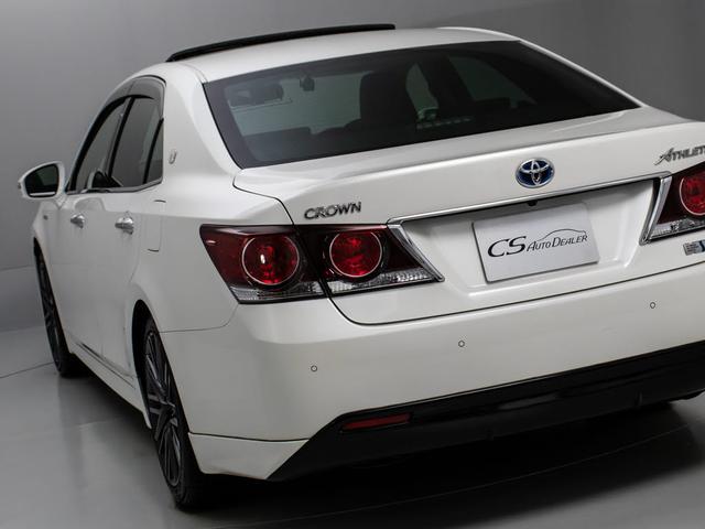 クラウンハイブリッド アスリートＳ　後期型（禁煙車）（サンルーフ）（黒本革シート）（オプション１８インチＡＷ）（トヨタセーフティセンス）衝突軽減ブレーキ　踏み間違い防止機能　レーダークルーズ　オートマチックハイビーム　車線逸脱抑制ＬＤＡ（23枚目）