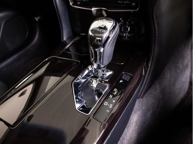 クラウンハイブリッド アスリートＳ　後期型（禁煙車）（サンルーフ）（黒本革シート）（オプション１８インチＡＷ）（トヨタセーフティセンス）衝突軽減ブレーキ　踏み間違い防止機能　レーダークルーズ　オートマチックハイビーム　車線逸脱抑制ＬＤＡ（42枚目）