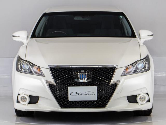 クラウンハイブリッド アスリートＳ　ブラックスタイル　後席モニター（黒本革シート）（スパッタリング１８ＡＷ）（パノラミックビューモニター）（衝突軽減ブレーキ）（踏み間違い防止機能）レーダークルーズ　特別仕様　Ｂｌｕｅｔｏｏｔｈ　レギュラーガソリン仕様（15枚目）