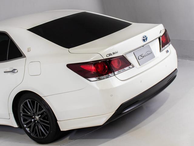 クラウンハイブリッド アスリートＳ　ブラックスタイル　後席モニター（黒本革シート）（スパッタリング１８ＡＷ）（パノラミックビューモニター）（衝突軽減ブレーキ）（踏み間違い防止機能）レーダークルーズ　特別仕様　Ｂｌｕｅｔｏｏｔｈ　レギュラーガソリン仕様（24枚目）