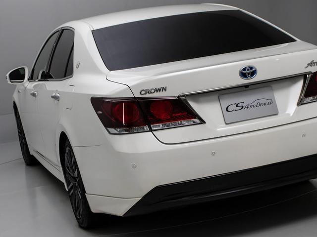 クラウンハイブリッド アスリートＳ　ブラックスタイル　後席モニター（黒本革シート）（スパッタリング１８ＡＷ）（パノラミックビューモニター）（衝突軽減ブレーキ）（踏み間違い防止機能）レーダークルーズ　特別仕様　Ｂｌｕｅｔｏｏｔｈ　レギュラーガソリン仕様（26枚目）