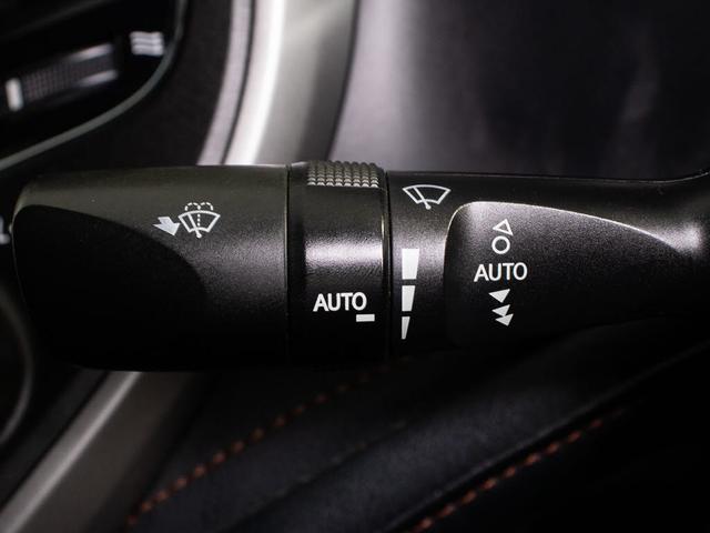 クラウンハイブリッド アスリートＳ　ブラックスタイル　後席モニター（黒本革シート）（スパッタリング１８ＡＷ）（パノラミックビューモニター）（衝突軽減ブレーキ）（踏み間違い防止機能）レーダークルーズ　特別仕様　Ｂｌｕｅｔｏｏｔｈ　レギュラーガソリン仕様（47枚目）