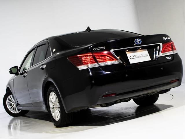 クラウンハイブリッド ロイヤルサルーン　（禁煙車）（黒本革シート）（衝突軽減ブレーキ）（踏み間違い防止機能）レーダークルーズ　アドバンストＰＫＧ　プリクラッシュ　クリアランスソナー　Ｂｌｕｅｔｏｏｔｈ　レギュラーガソリン仕様　記録簿１０枚（19枚目）