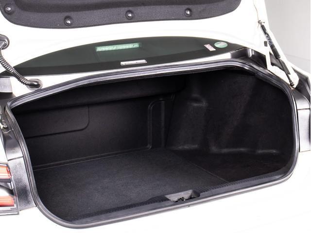 クラウンハイブリッド G-エグゼクティブ (禁煙車)(モデリスタエアロ)(サンルーフ)(黒本革シート)(パノラミックビューモニター)デジタルインナーミラー セーフティPKG+ 衝突軽減 踏み間違い防止 車線逸脱抑制LTA パーキングアシスト(32枚目)