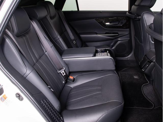 クラウンハイブリッド G-エグゼクティブ (禁煙車)(モデリスタエアロ)(サンルーフ)(黒本革シート)(パノラミックビューモニター)デジタルインナーミラー セーフティPKG+ 衝突軽減 踏み間違い防止 車線逸脱抑制LTA パーキングアシスト(36枚目)