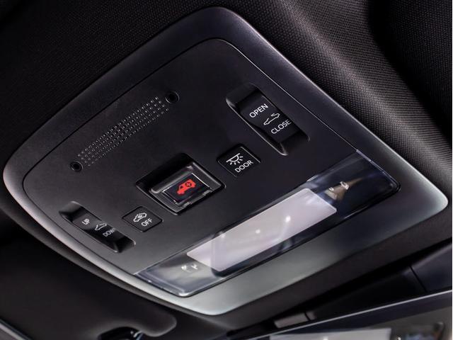 クラウンハイブリッド G-エグゼクティブ (禁煙車)(モデリスタエアロ)(サンルーフ)(黒本革シート)(パノラミックビューモニター)デジタルインナーミラー セーフティPKG+ 衝突軽減 踏み間違い防止 車線逸脱抑制LTA パーキングアシスト(49枚目)