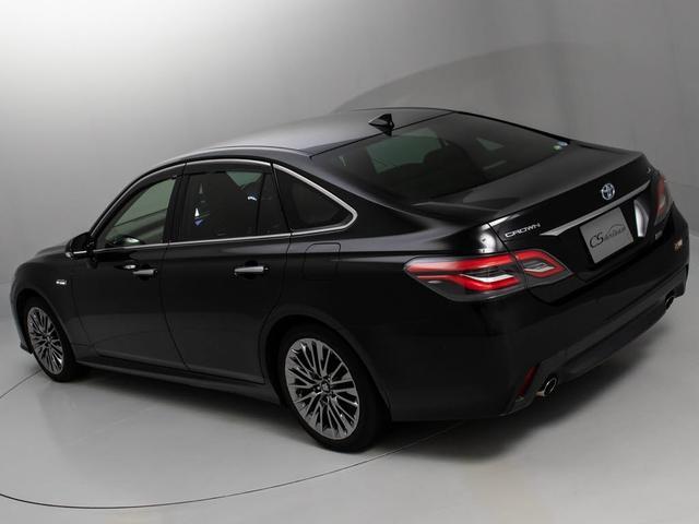 クラウンハイブリッド Ｇ－エグゼクティブ　後期／黒革／プレミアムサウンド／３６０度カメラ／ＨＵＤ／ＢＳＭ／パノラミックビューモニター／後席ＶＩＰ／シートエアコン／シートヒーター／パーキングアシスト／車線逸脱防止／衝突軽減ブレーキ（24枚目）