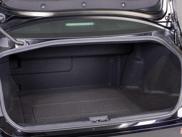 クラウンハイブリッド Ｇ－エグゼクティブ　後期／黒革／プレミアムサウンド／３６０度カメラ／ＨＵＤ／ＢＳＭ／パノラミックビューモニター／後席ＶＩＰ／シートエアコン／シートヒーター／パーキングアシスト／車線逸脱防止／衝突軽減ブレーキ（28枚目）