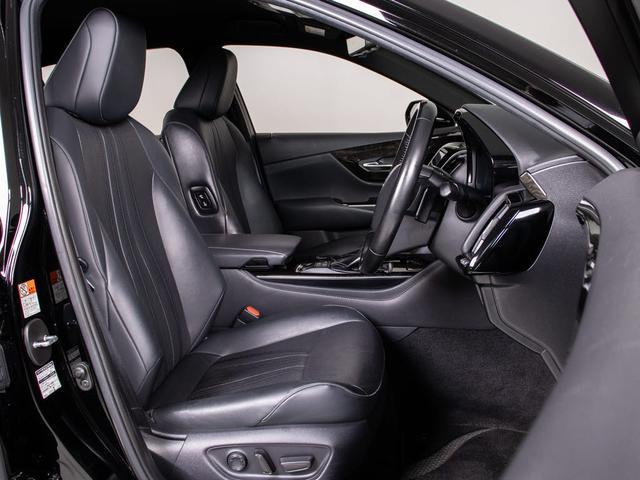 クラウンハイブリッド Ｇ－エグゼクティブ　後期／黒革／プレミアムサウンド／３６０度カメラ／ＨＵＤ／ＢＳＭ／パノラミックビューモニター／後席ＶＩＰ／シートエアコン／シートヒーター／パーキングアシスト／車線逸脱防止／衝突軽減ブレーキ（31枚目）