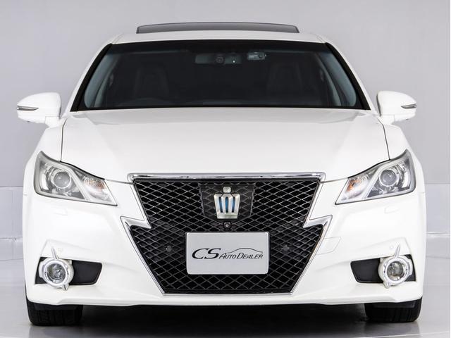 クラウンハイブリッド アスリートG (禁煙車)(サンルーフ)(黒本革シート)(オプション18インチアルミ)(パノラミックビューモニタ)(衝突軽減ブレーキ)(踏み間違い防止機能)レーダークルーズ アダプティブハイビーム Bluetooth(14枚目)