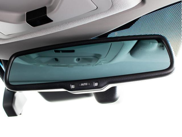 クラウンマジェスタ Fバージョン 後期型(禁煙車)(サンルーフ)(モデリスタ)(黒本革シート)(フルエアロ)(オプション18インチアルミ)(トヨタセーフティセンス)衝突軽減ブレーキ 踏み間違い防止機能 車線逸脱抑制LDA BSM(28枚目)