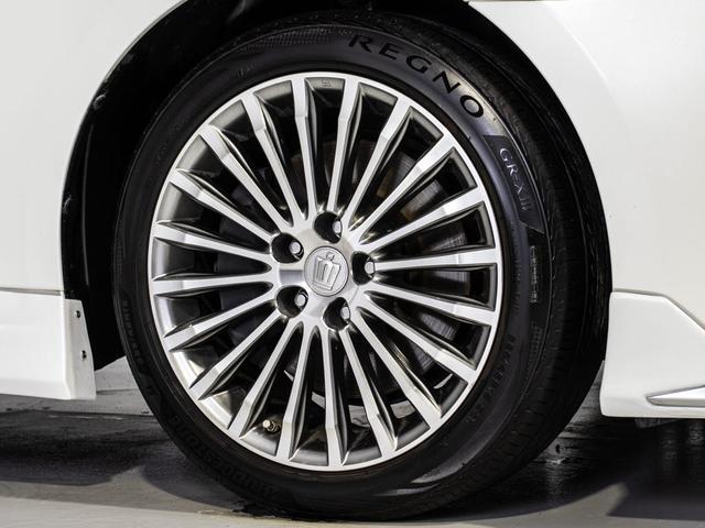 クラウンマジェスタ Ｆバージョン　Ｊ－フロンティア　後期型（禁煙車）（特別仕様車）（オプション１８インチアルミ）（専用コンビレザーシート）（フルエアロ）トヨタセーフティセンス　衝突軽減ブレーキ　踏み間違い防止機能　レーダークルーズ　車線逸脱抑制ＬＤＡ（30枚目）