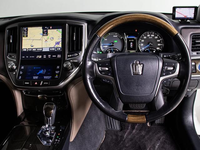 クラウンマジェスタ Ｆバージョン　Ｊ－フロンティア　後期型（禁煙車）（特別仕様車）（オプション１８インチアルミ）（専用コンビレザーシート）（フルエアロ）トヨタセーフティセンス　衝突軽減ブレーキ　踏み間違い防止機能　レーダークルーズ　車線逸脱抑制ＬＤＡ（35枚目）