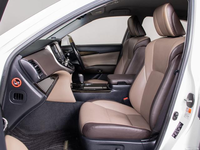 クラウンマジェスタ Ｆバージョン　Ｊ－フロンティア　後期型（禁煙車）（特別仕様車）（オプション１８インチアルミ）（専用コンビレザーシート）（フルエアロ）トヨタセーフティセンス　衝突軽減ブレーキ　踏み間違い防止機能　レーダークルーズ　車線逸脱抑制ＬＤＡ（37枚目）