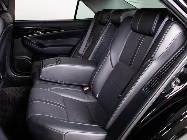 クラウンハイブリッド アスリートG 後期型(禁煙車)(黒本革シート)(パノラミックビューモニター)(20インチアルミ)(フルエアロ)(衝突軽減ブレーキ)(踏み間違い防止機能)レーダークルーズ アダプティブハイビーム Bluetooth(8枚目)