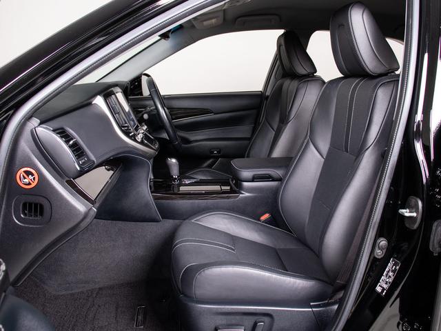 クラウンハイブリッド アスリートG 後期型(禁煙車)(黒本革シート)(パノラミックビューモニター)(20インチアルミ)(フルエアロ)(衝突軽減ブレーキ)(踏み間違い防止機能)レーダークルーズ アダプティブハイビーム Bluetooth(38枚目)