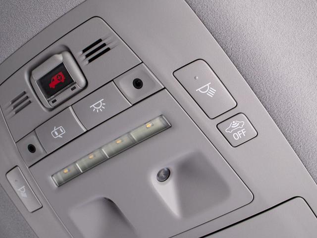 クラウンハイブリッド アスリートG 後期型(禁煙車)(黒本革シート)(パノラミックビューモニター)(20インチアルミ)(フルエアロ)(衝突軽減ブレーキ)(踏み間違い防止機能)レーダークルーズ アダプティブハイビーム Bluetooth(50枚目)