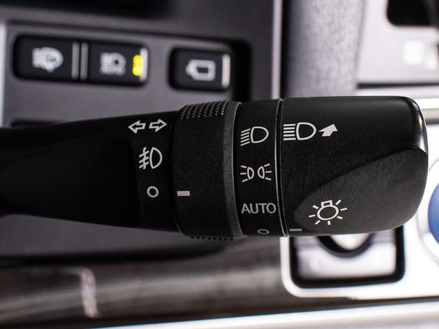 クラウンハイブリッド アスリートG 後期型(禁煙車)(黒本革シート)(パノラミックビューモニター)(20インチアルミ)(フルエアロ)(衝突軽減ブレーキ)(踏み間違い防止機能)レーダークルーズ アダプティブハイビーム Bluetooth(53枚目)