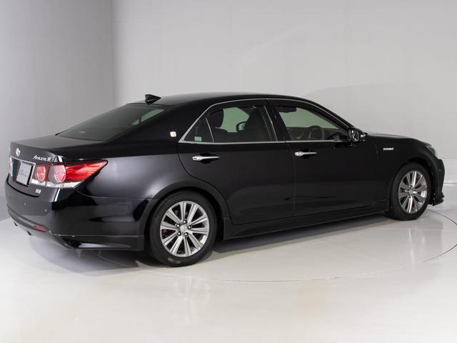 クラウンハイブリッド アスリートS 後期型(ワンオーナー)(黒本革シート)(フルエアロ)(セーフティセンス)衝突軽減ブレーキ 踏み間違い防止機能 車線逸脱抑制LDA オートマチックハイビーム Bluetooth対応 パーキングアシスト(13枚目)