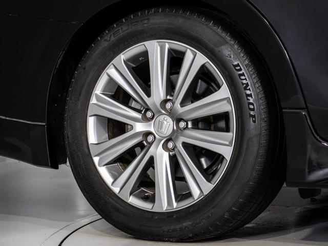 クラウンハイブリッド アスリートS 後期型(ワンオーナー)(黒本革シート)(フルエアロ)(セーフティセンス)衝突軽減ブレーキ 踏み間違い防止機能 車線逸脱抑制LDA オートマチックハイビーム Bluetooth対応 パーキングアシスト(26枚目)