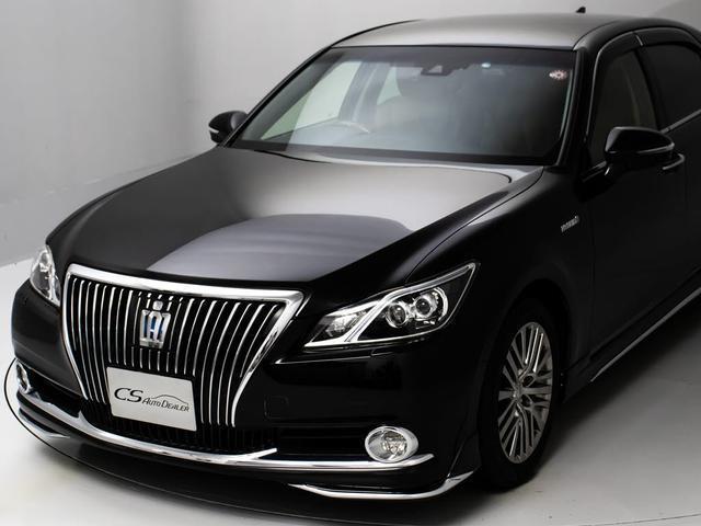 クラウンマジェスタ Fバージョン J-フロンティア 後期型(特別仕様車)(専用コンビレザーシート)(フルエアロ)(セーフティセンス)(衝突軽減ブレーキ)(踏み間違い防止機能)(車線逸脱抑制LDA) BSM レーダークルーズ イージークローザー(23枚目)