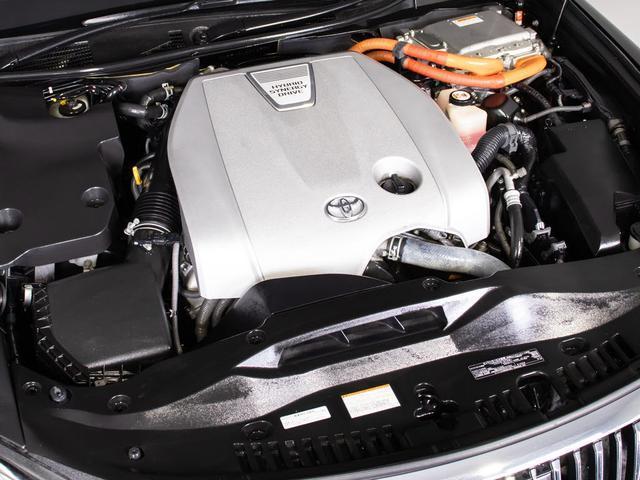 クラウンマジェスタ Fバージョン J-フロンティア 後期型(特別仕様車)(専用コンビレザーシート)(フルエアロ)(セーフティセンス)(衝突軽減ブレーキ)(踏み間違い防止機能)(車線逸脱抑制LDA) BSM レーダークルーズ イージークローザー(28枚目)