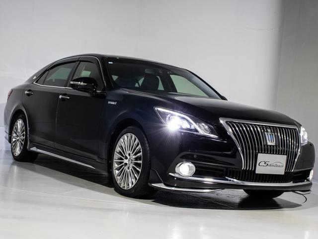 クラウンマジェスタ Fバージョン (禁煙車)(オプション18インチアルミ)(黒本革シート)(フルエアロ)衝突軽減ブレーキ 踏み間違い防止機能 BSM レーダークルーズ アダプティブハイビーム 点検整備記録簿5枚 Bluetooth対応(19枚目)