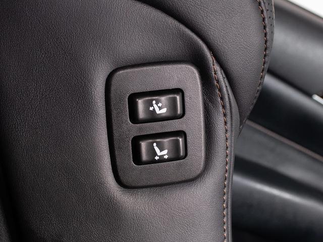 クラウンマジェスタ Fバージョン (禁煙車)(オプション18インチアルミ)(黒本革シート)(フルエアロ)衝突軽減ブレーキ 踏み間違い防止機能 BSM レーダークルーズ アダプティブハイビーム 点検整備記録簿5枚 Bluetooth対応(36枚目)