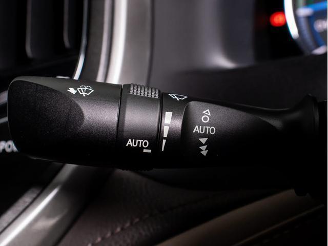 クラウンマジェスタ Fバージョン J-フロンティア 後期型(禁煙車)(プレミアムサウンド)(専用コンビレザーシート)(オプション18インチアルミ)(フルエアロ)(セーフティセンス)衝突軽減ブレーキ 踏み間違い防止 車線逸脱抑制LDA レーダークルーズ(47枚目)