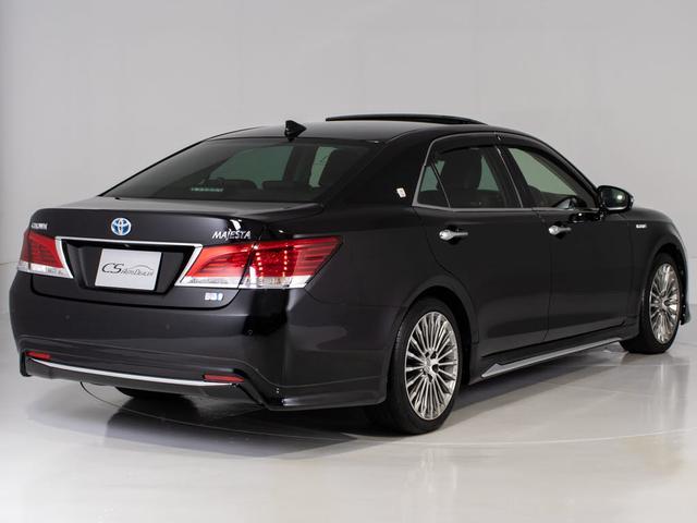 クラウンマジェスタ Fバージョン 後期/サンルーフ/プレミアムサウンド/黒革/パノラミックビューモニター/ブラインドスポットモニター/トヨタセーフティセンス/クリアランスソナー/プリクラッシュセーフティ/フルエアロ/オプション18AW(17枚目)