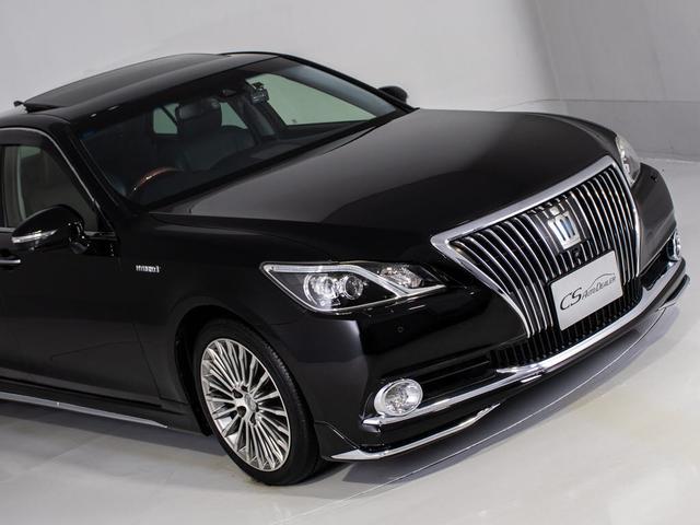 クラウンマジェスタ Fバージョン 後期/サンルーフ/プレミアムサウンド/黒革/パノラミックビューモニター/ブラインドスポットモニター/トヨタセーフティセンス/クリアランスソナー/プリクラッシュセーフティ/フルエアロ/オプション18AW(21枚目)