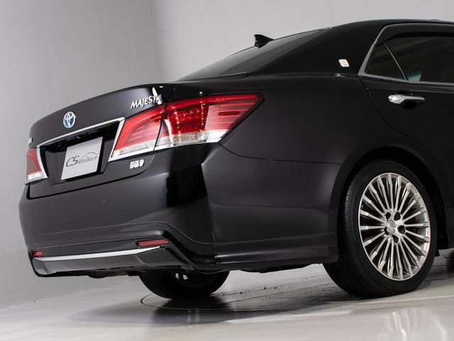 クラウンマジェスタ Fバージョン 後期/サンルーフ/プレミアムサウンド/黒革/パノラミックビューモニター/ブラインドスポットモニター/トヨタセーフティセンス/クリアランスソナー/プリクラッシュセーフティ/フルエアロ/オプション18AW(22枚目)