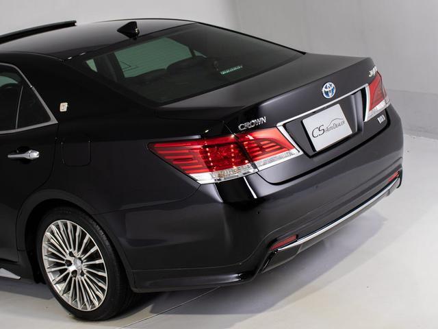 クラウンマジェスタ Fバージョン 後期/サンルーフ/プレミアムサウンド/黒革/パノラミックビューモニター/ブラインドスポットモニター/トヨタセーフティセンス/クリアランスソナー/プリクラッシュセーフティ/フルエアロ/オプション18AW(23枚目)