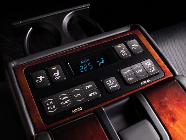 クラウンマジェスタ Fバージョン 後期/サンルーフ/プレミアムサウンド/黒革/パノラミックビューモニター/ブラインドスポットモニター/トヨタセーフティセンス/クリアランスソナー/プリクラッシュセーフティ/フルエアロ/オプション18AW(37枚目)