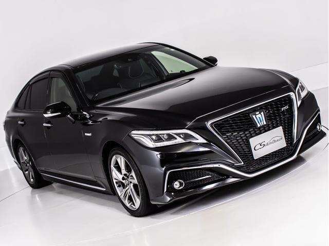 クラウンハイブリッド ＲＳアドバンス　（黒本革シート）（トヨタセーフティパッケージ）シーケンシャルウィンカー　衝突軽減ブレーキ　踏み間違い防止機能　レーダークルーズ　車線逸脱抑制ＬＴＡ　ヘッドアップディスプレイ　４本出しマフラー　ＳＤナビ（17枚目）