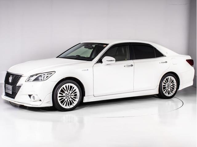 クラウンハイブリッド アスリートＳ　（黒本革シート）（フルエアロ）（２２０Ｇエグゼクティブ用１８インチアルミ）ＨＤＤナビ　シートヒーター　Ｂｌｕｅｔｏｏｔｈ対応　レギュラーガソリン仕様　バックカメラ　クルーズコントロール　エアシート（13枚目）