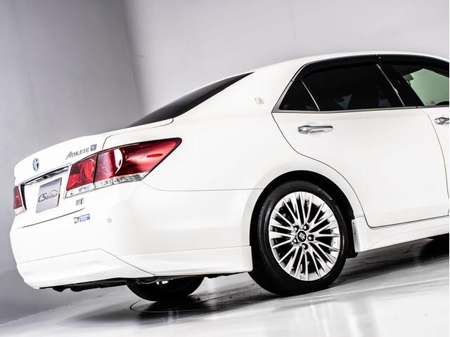 クラウンハイブリッド アスリートＳ　（黒本革シート）（フルエアロ）（２２０Ｇエグゼクティブ用１８インチアルミ）ＨＤＤナビ　シートヒーター　Ｂｌｕｅｔｏｏｔｈ対応　レギュラーガソリン仕様　バックカメラ　クルーズコントロール　エアシート（19枚目）