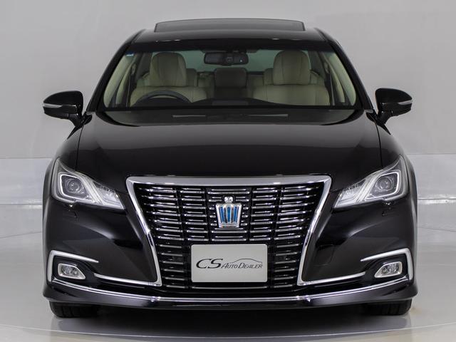 クラウンハイブリッド ロイヤルサルーンＧ　後期型（サンルーフ）（フラクセン本革シート）（クリアランスソナー）ＢＳＭ　シートメモリー　アダプティブハイビーム　エアシート　シート＆ステアリングヒーター　レザーシートＰＫＧ　イージークローザー（13枚目）